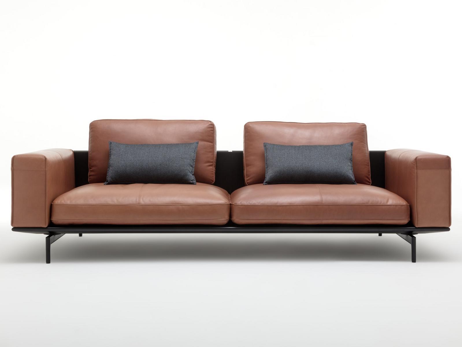 Leather sofa | 535 Liv by Rolf Benz