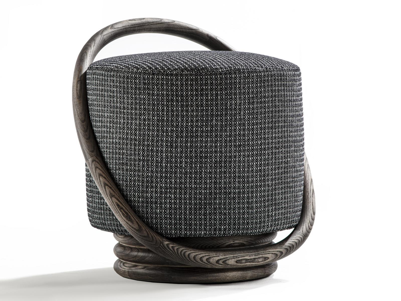 Upholstered round fabric pouf | Smile by Porada