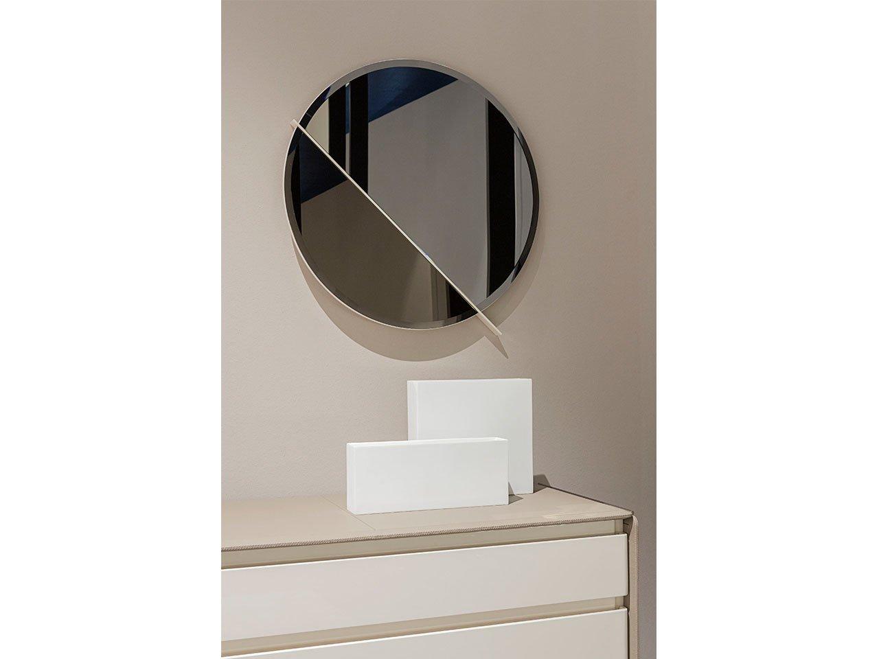 Round wall-mounted metal mirror | Zero by Turri