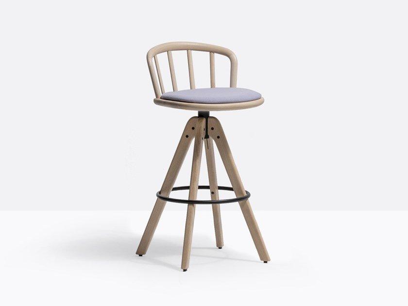 High swivel trestle-based ash stool | Nym 2849/a by Pedrali