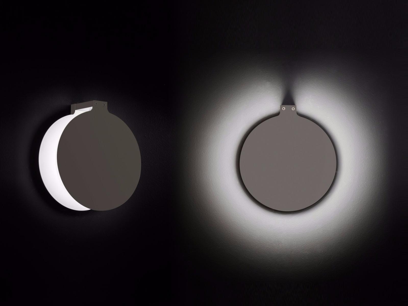 LED painted metal wall lamp | Duca - 1950 by Oluce