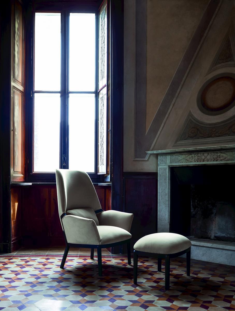 Upholstered pouf | Doge by Arflex