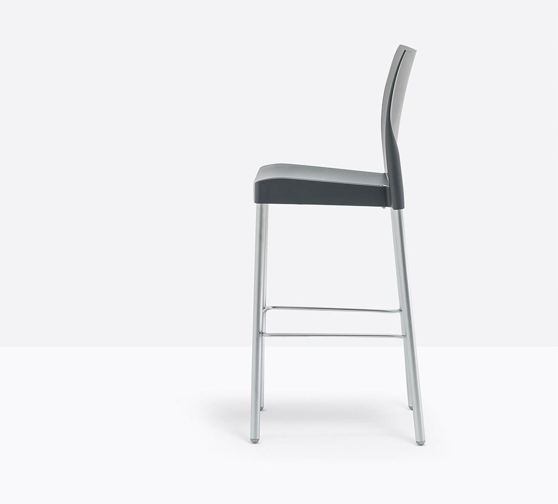 Stackable stool | Ice 806 by Pedrali