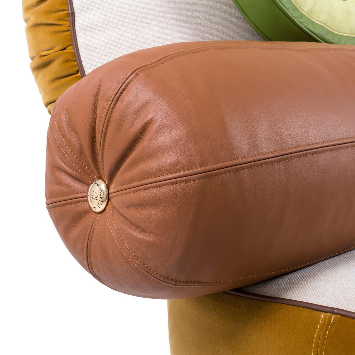 Fabric small sofa | Hot Dog Sofa by Seletti