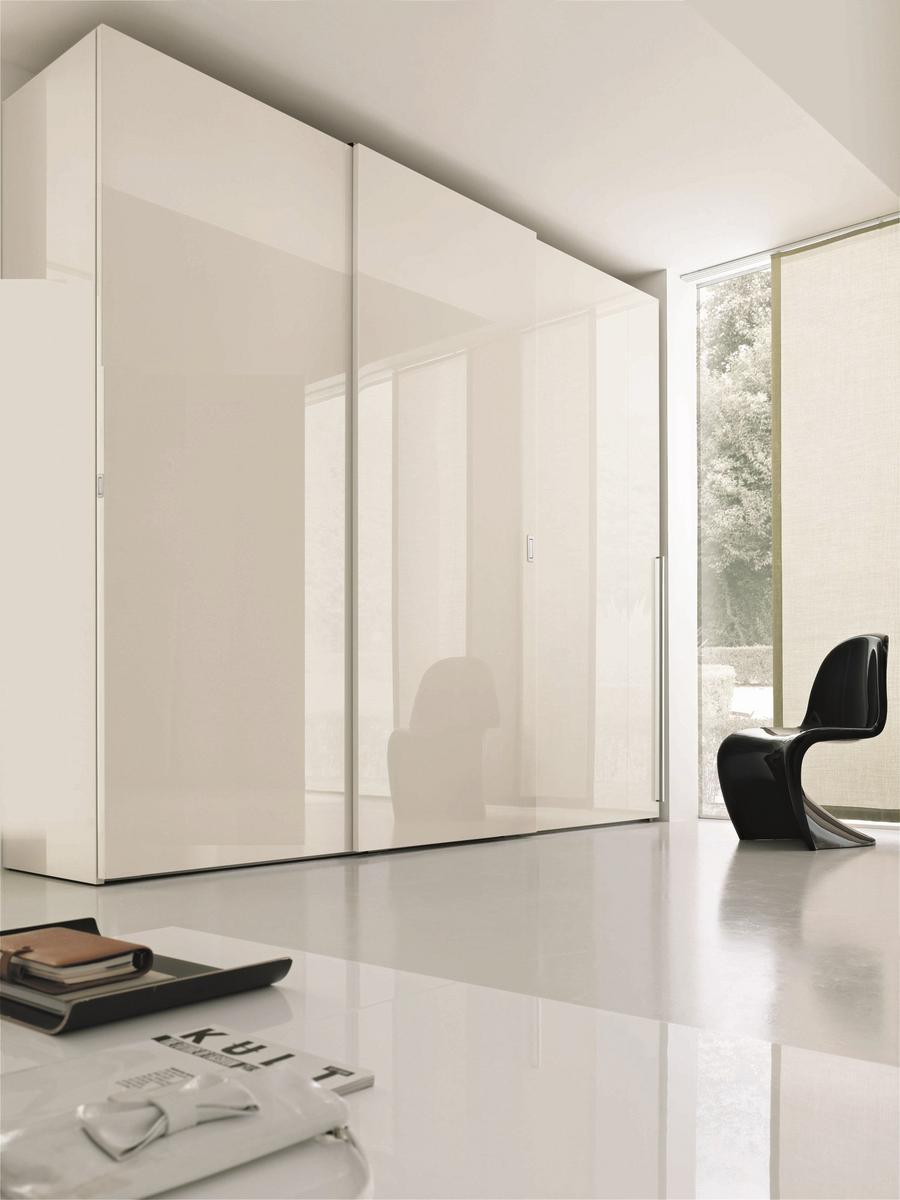 Wardrobe with sliding doors | Liscia by Tomasella
