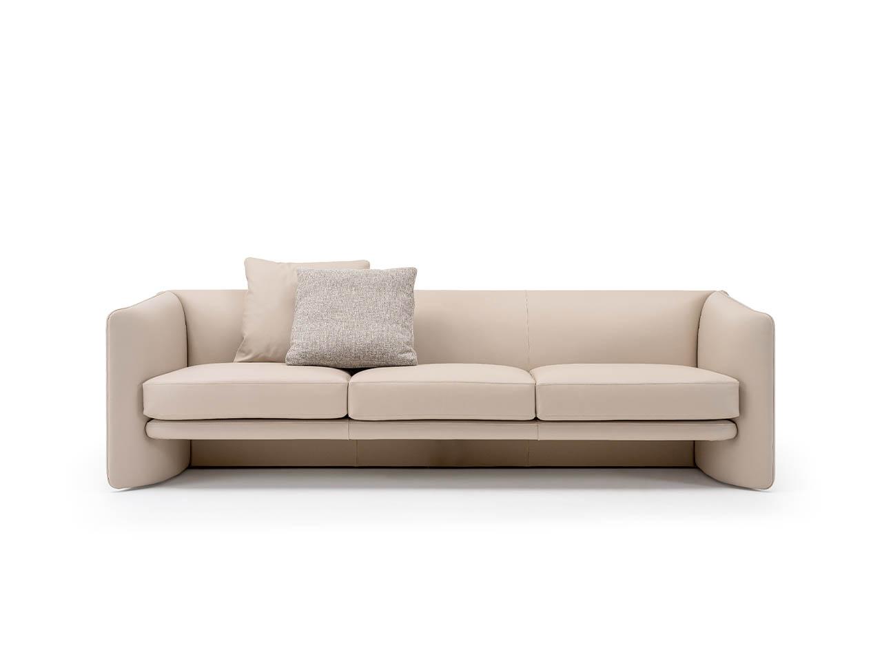 3 seater leather sofa | Blossom by Turri