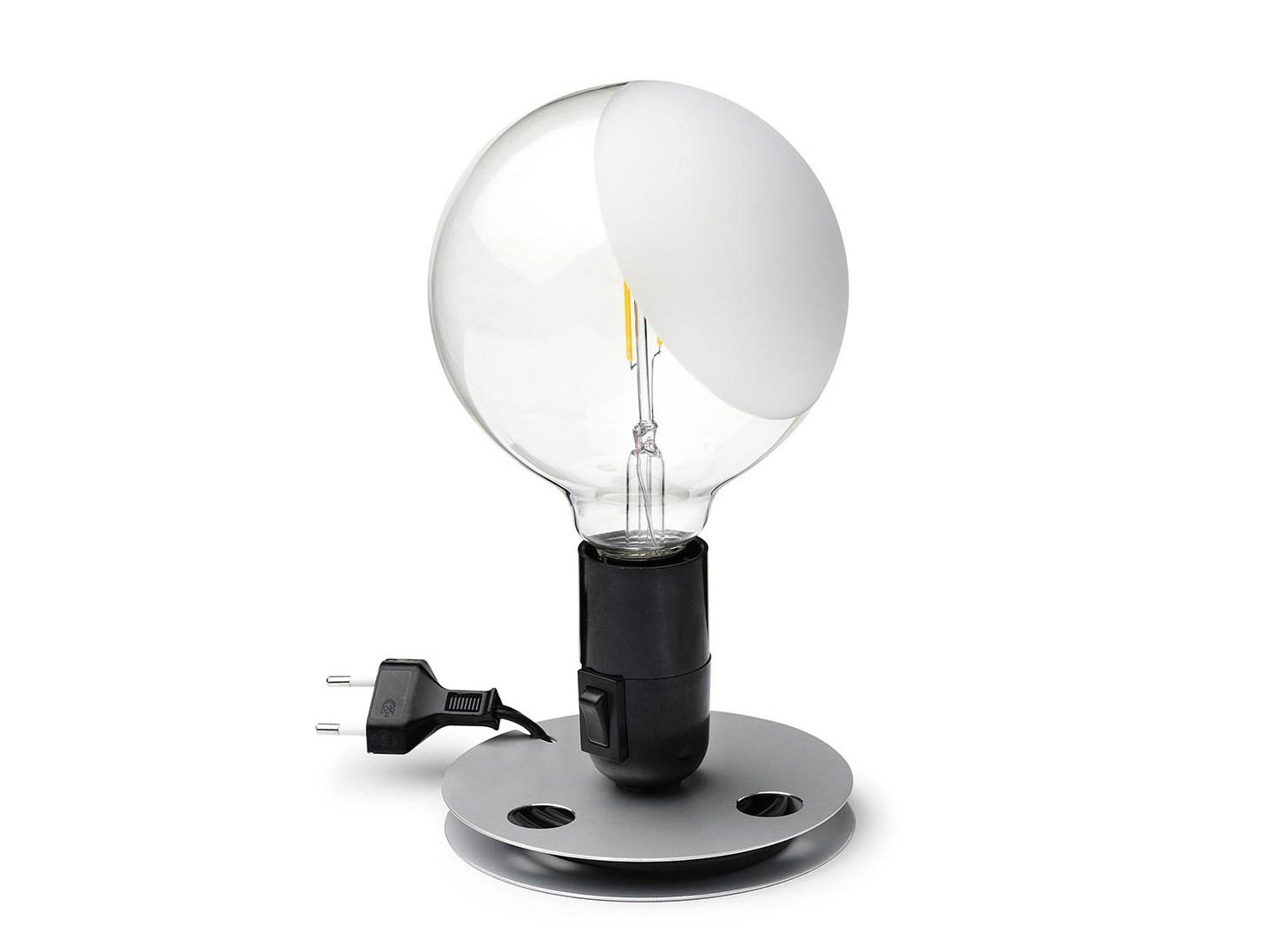 LED direct light sandblasted glass table lamp | Lampadina by Flos