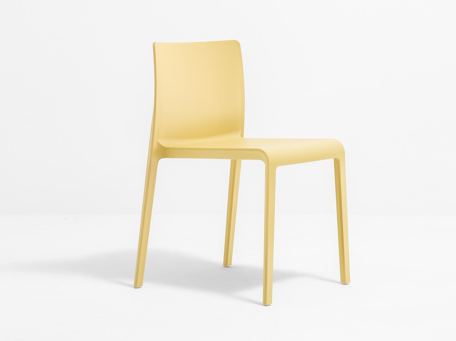 Polypropylene chair | Volt 670 by Pedrali