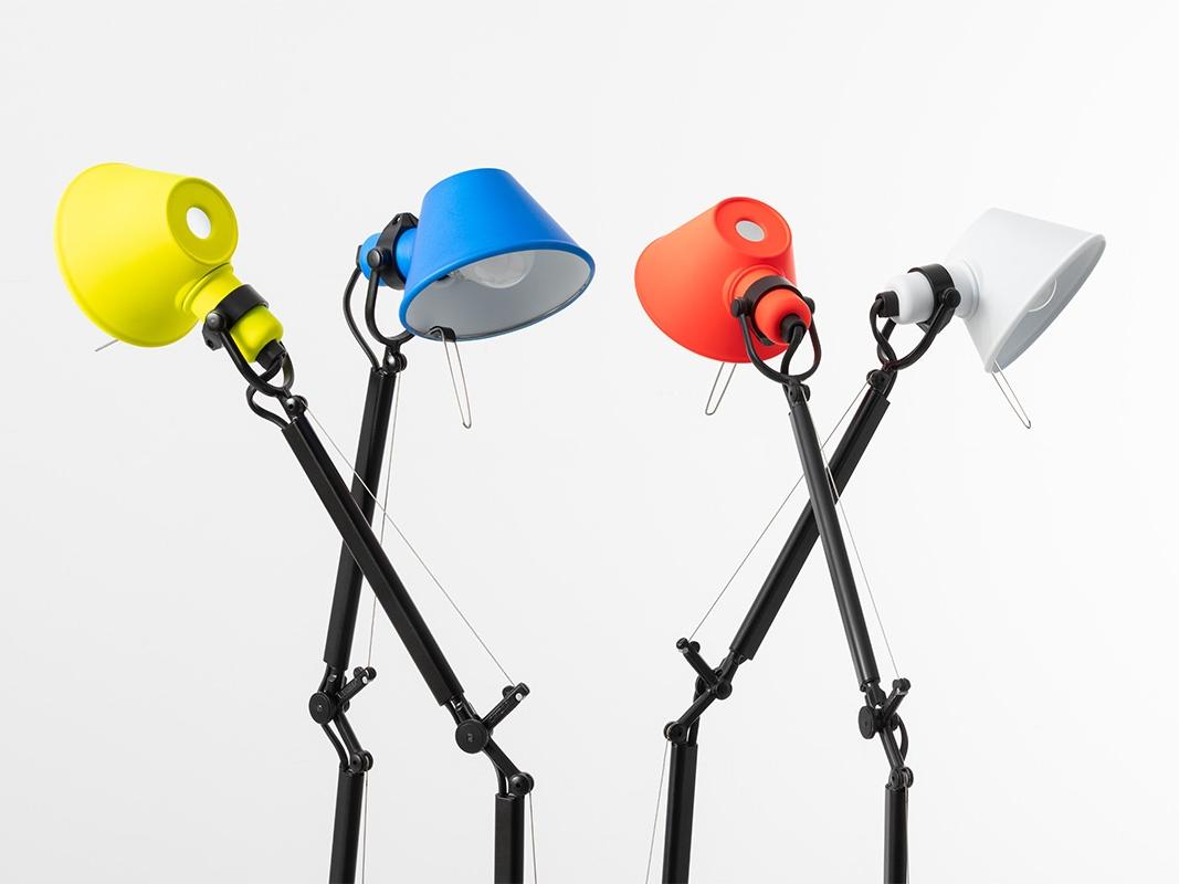 Direct light aluminium desk lamp | Tolomeo Micro Bicolor by Artemide