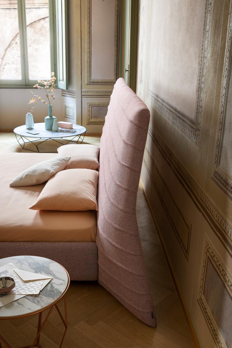 Upholstered fabric bed | Kenobi by Bonaldo