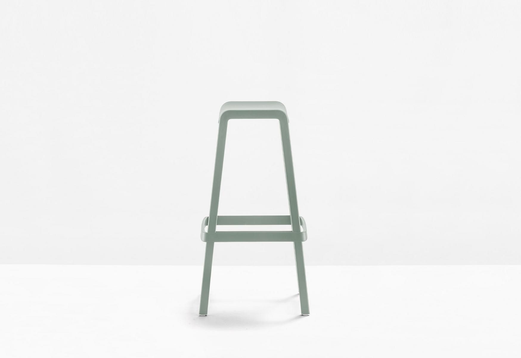 Stackable polypropylene stool | Dome 268 by Pedrali