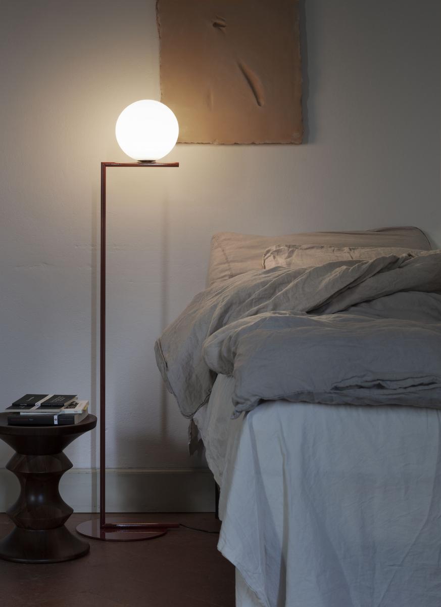 Brass floor lamp | Ic Lights F2 by Flos