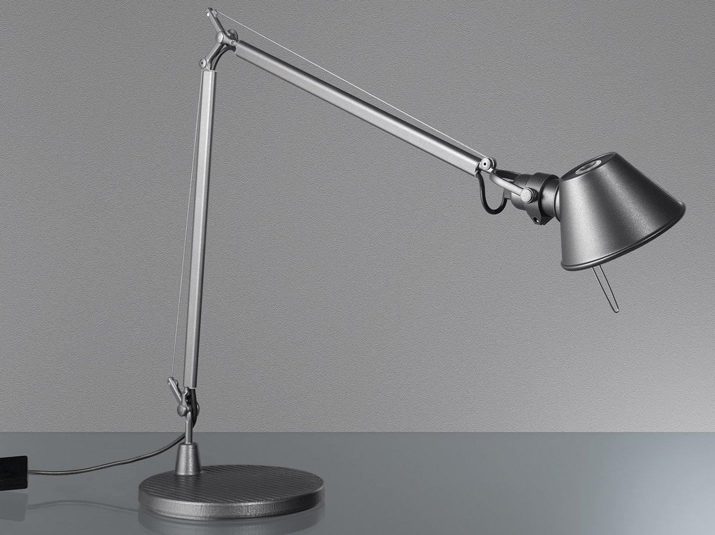 LED direct light desk lamp | Tolomeo Midi by Artemide