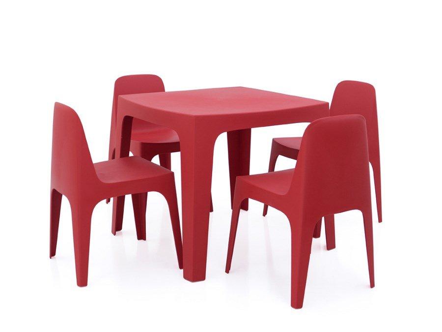 Square garden table | Solid by Vondom