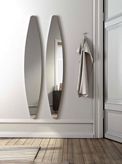 Oval wall-mounted mirror | Dioscuri by Riflessi
