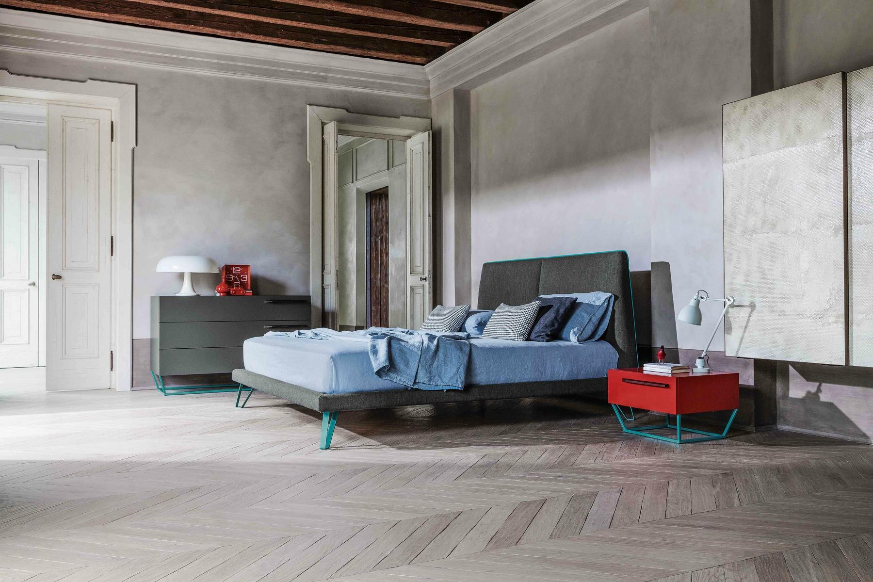 Double bed with upholstered headboard | Amlet by Bonaldo