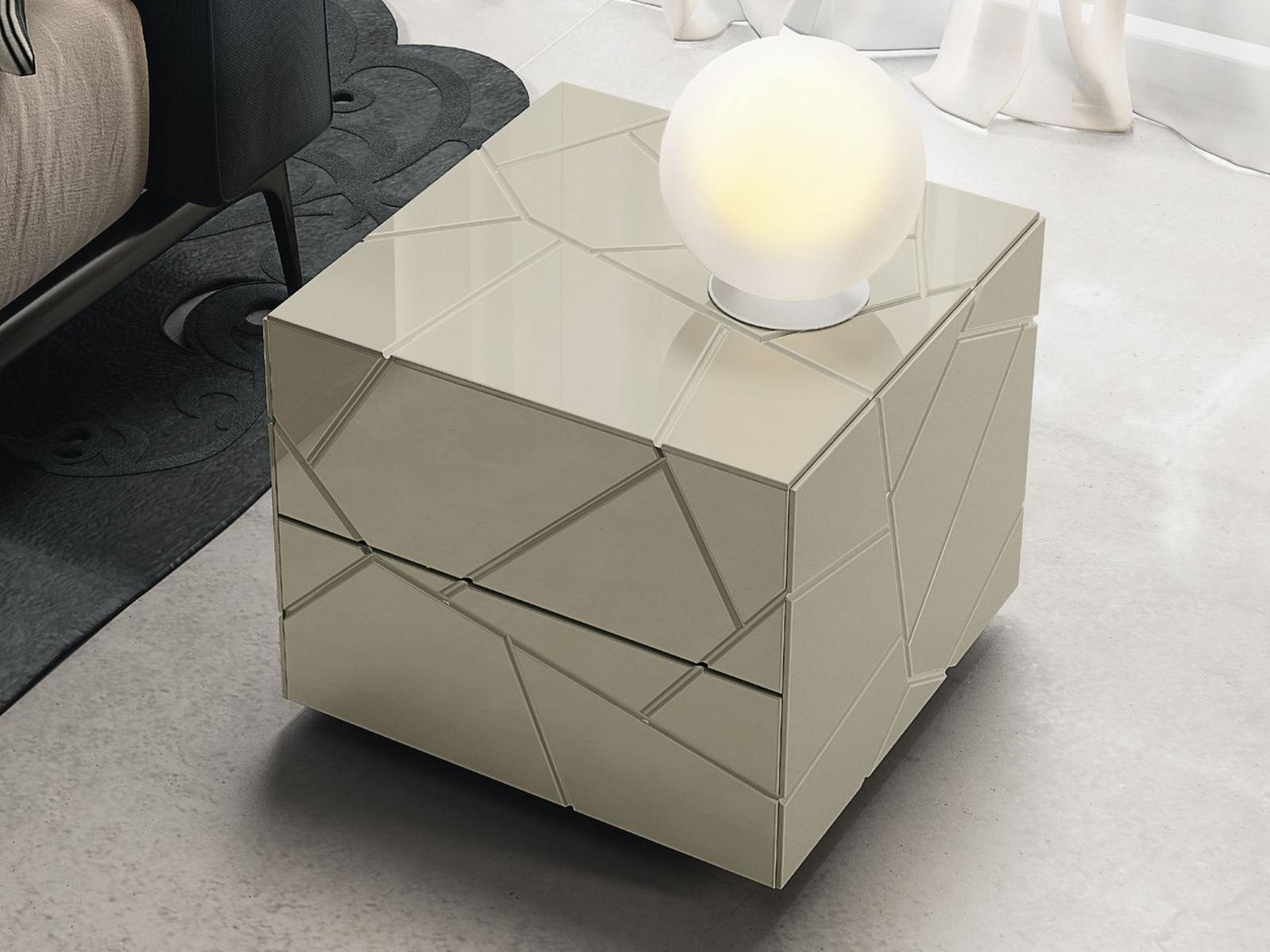 Square bedside table with drawers | Segno by Riflessi