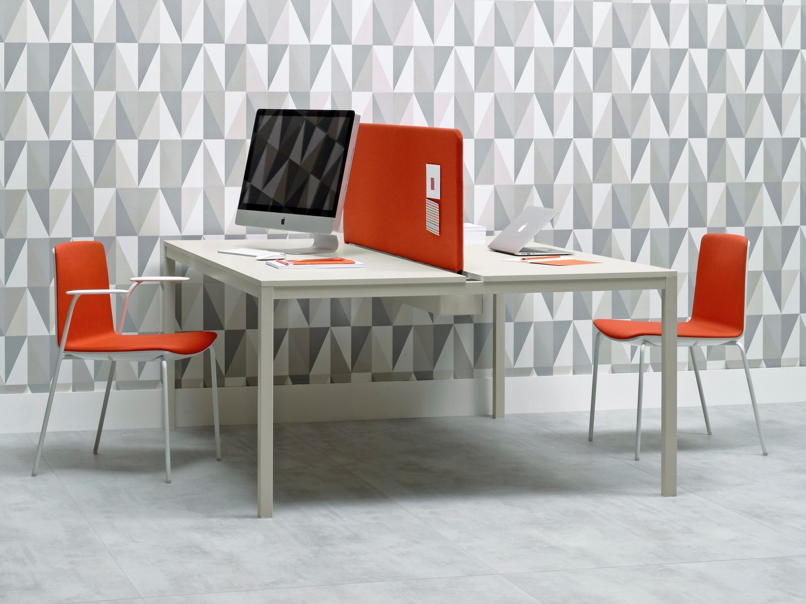 Upholstered polycarbonate chair with armrests | Noa 726 by Pedrali