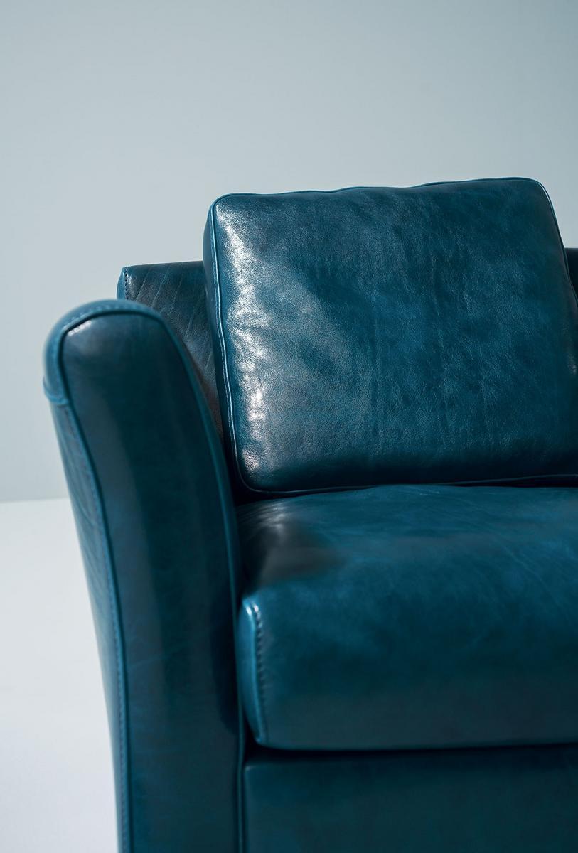 Leather armchair with armrests | Diner by Baxter