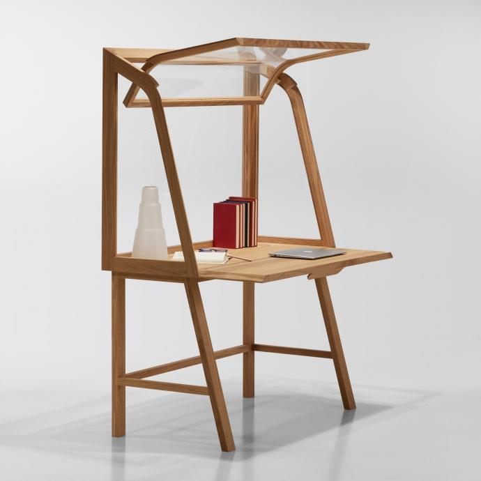 Wooden secretary desk with flap doors | Secretello by Molteni