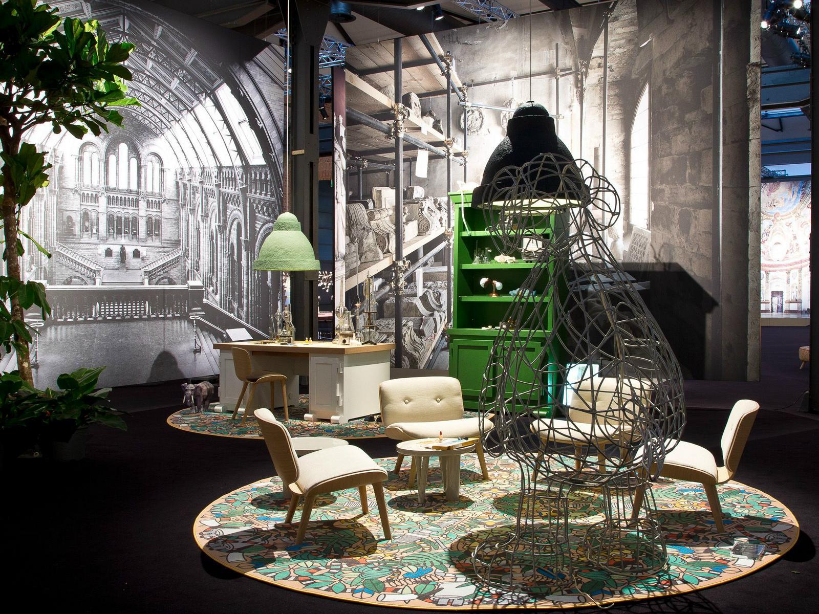 Rectangular writing desk | Paper Desk by Moooi