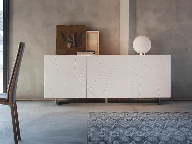 Wooden sideboard with doors | Segno S3 by Riflessi