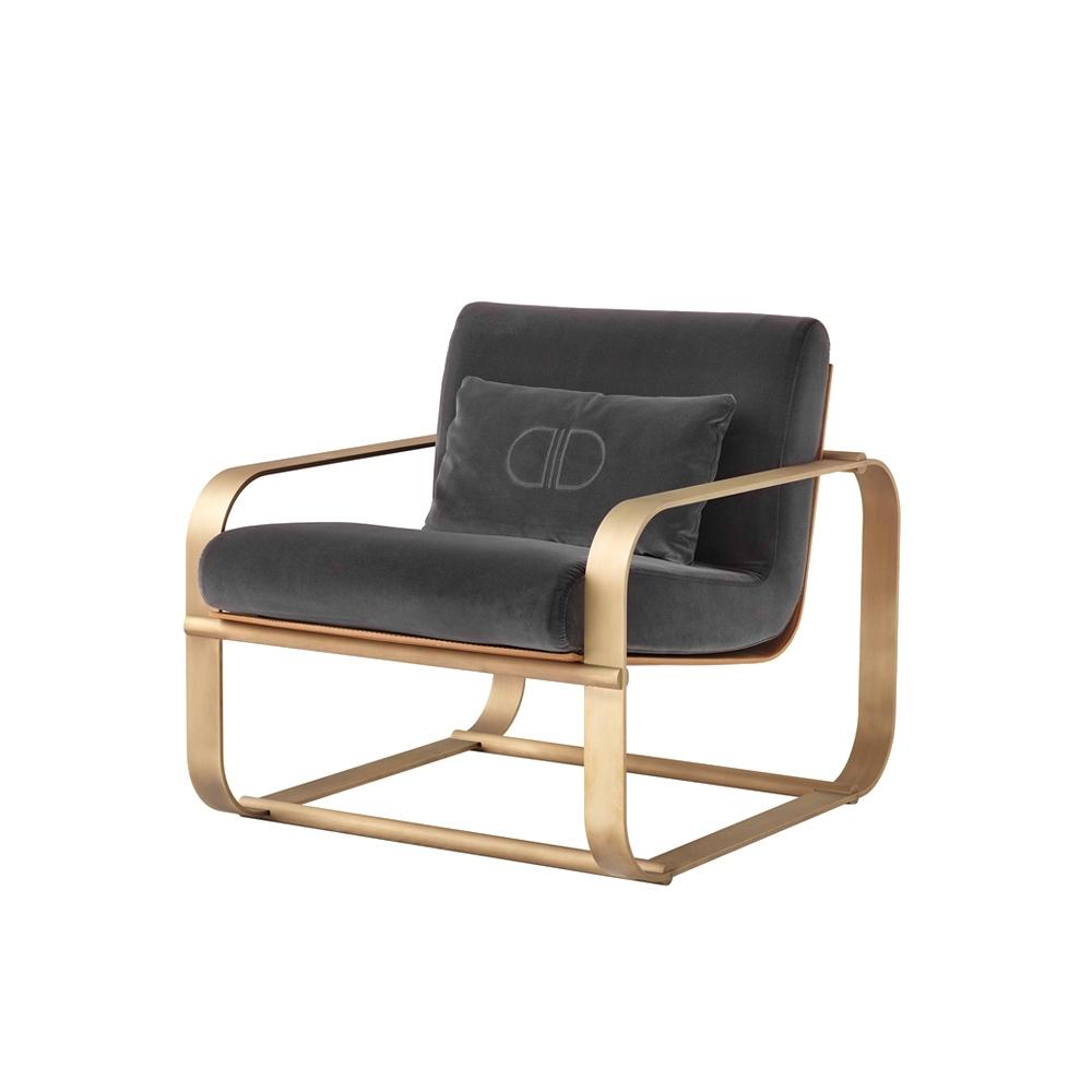 Nabuk armchair | Giza by Daytona