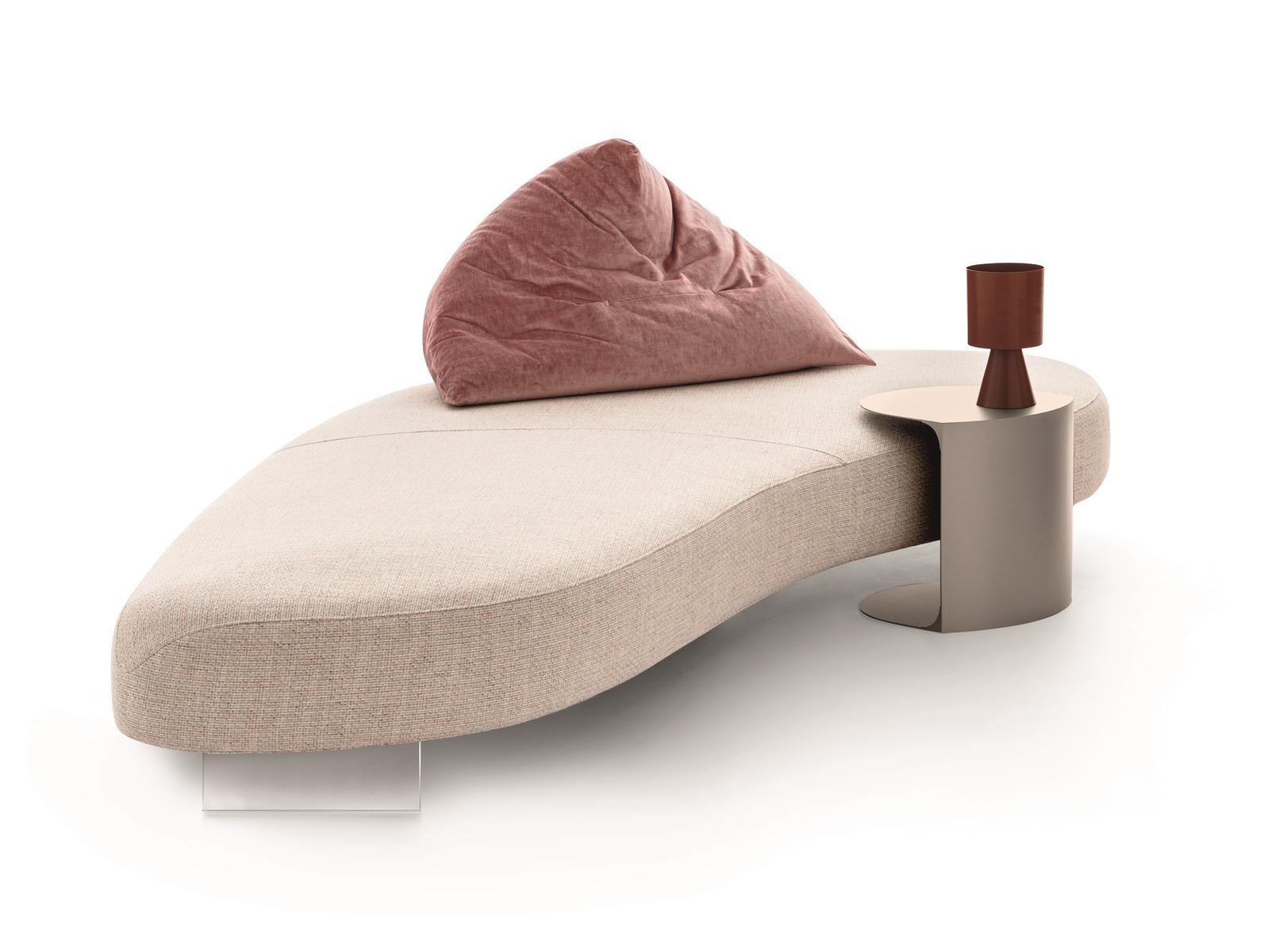 Curved 3 seater fabric sofa | Papilo by Ditre Italia