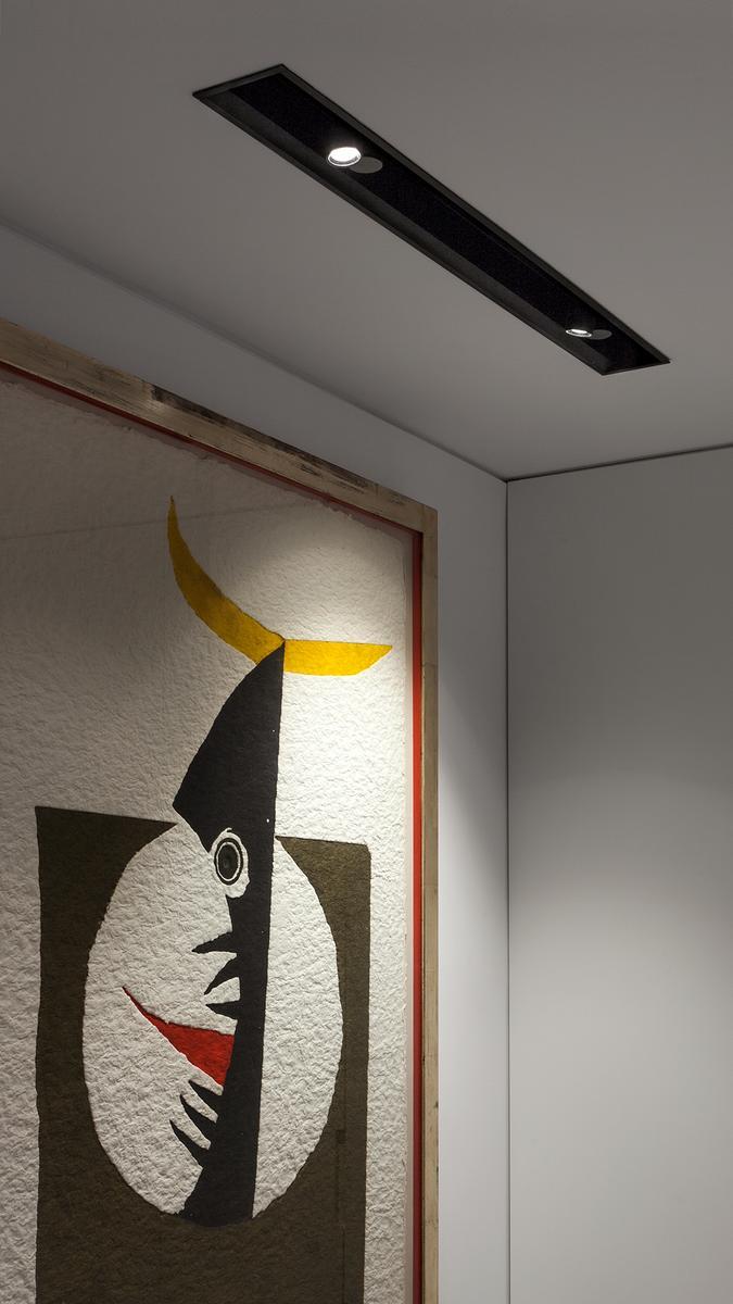 Ceiling mounted aluminium linear lighting profile for LED modules | Io Recessed Profile by Arkoslight