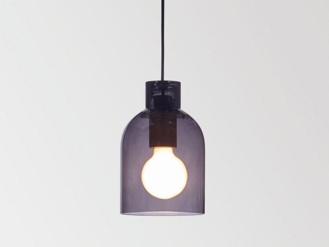 Blown glass pendant lamp | Mantello Glass E27 by Delta light