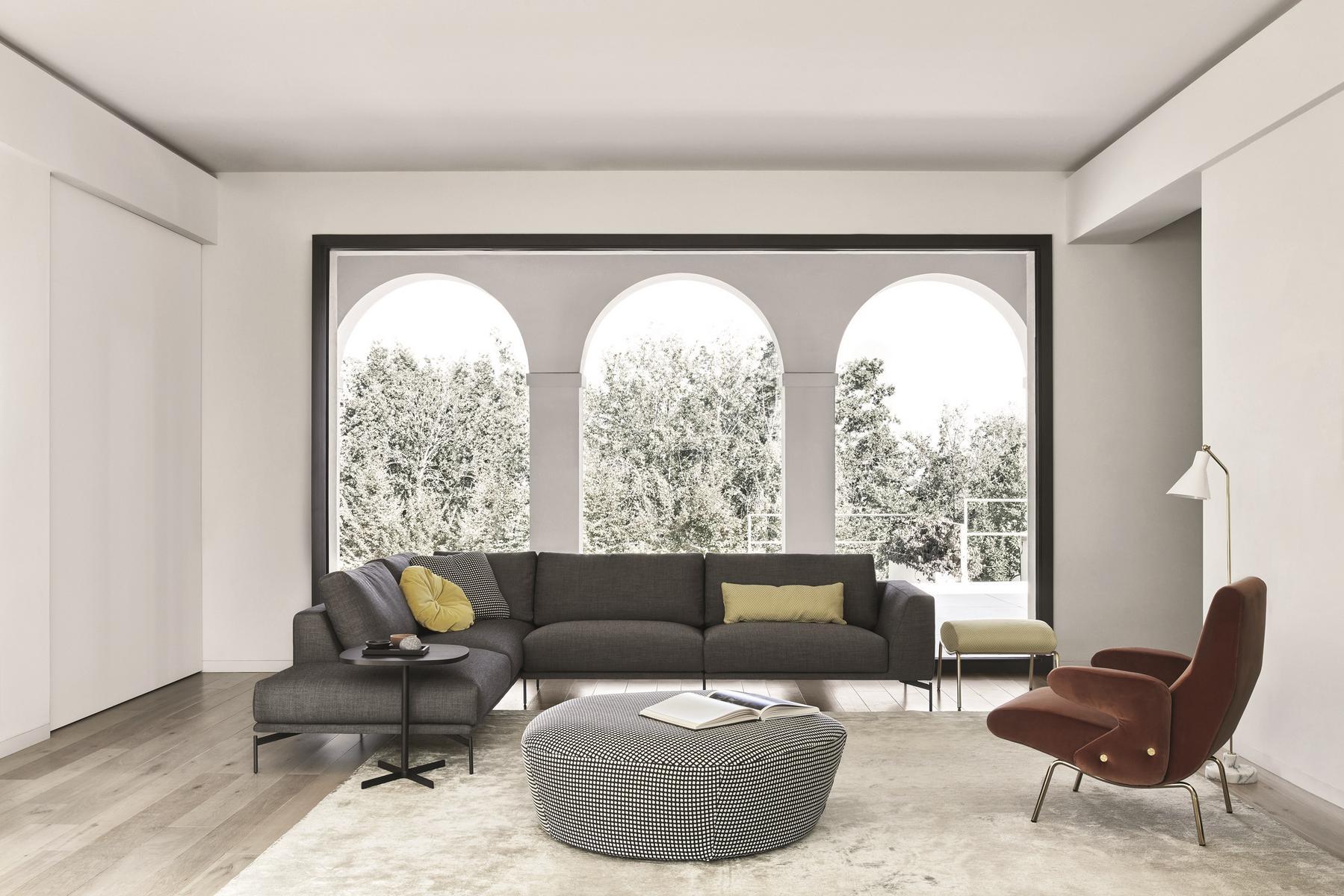 Fabric armchair | Delfino by Arflex