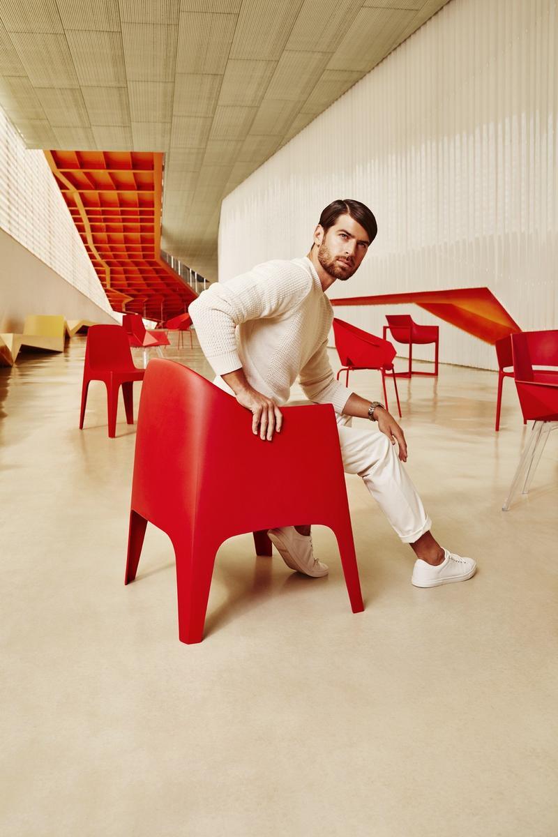 Garden armchair with armrests | Solid by Vondom