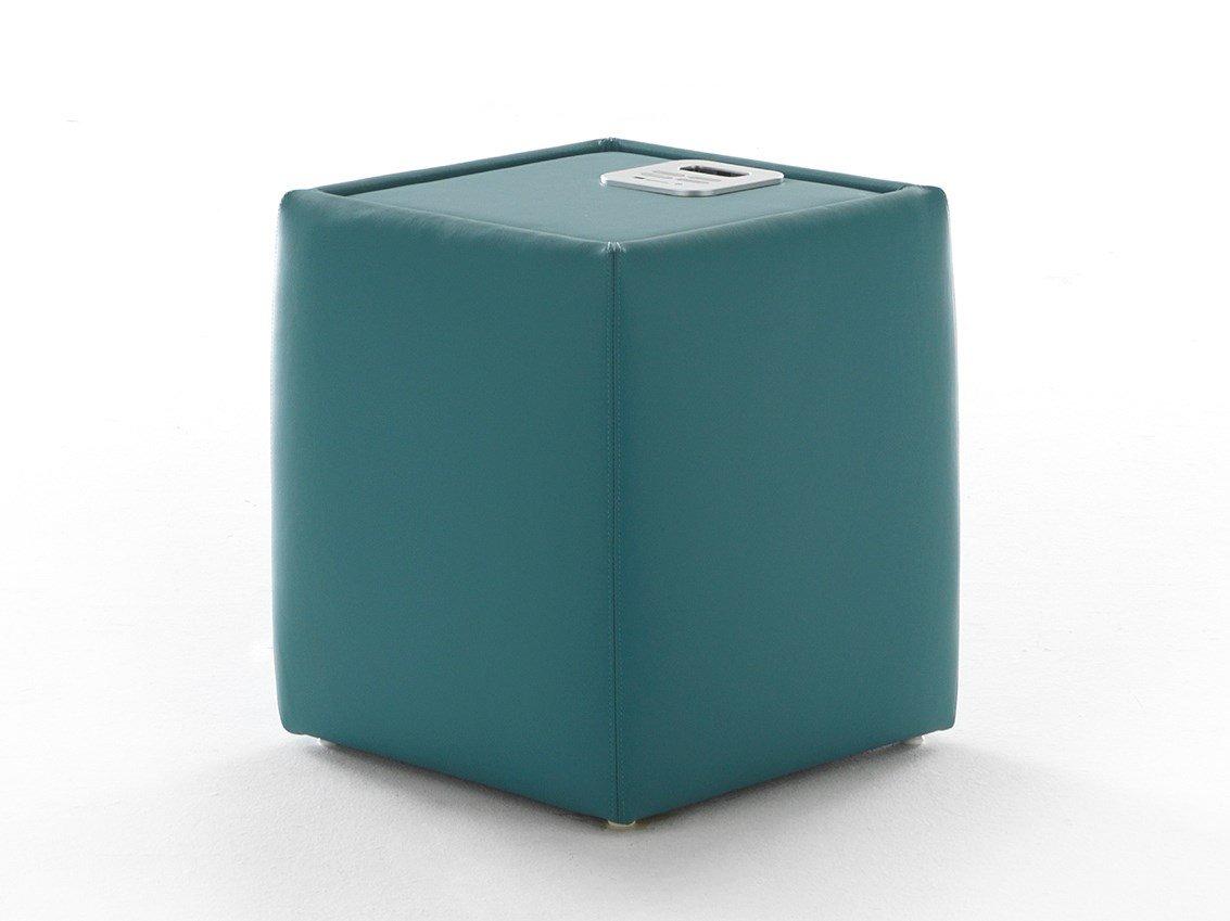 Storage fabric pouf with docking station | Ares by Bolzan letti