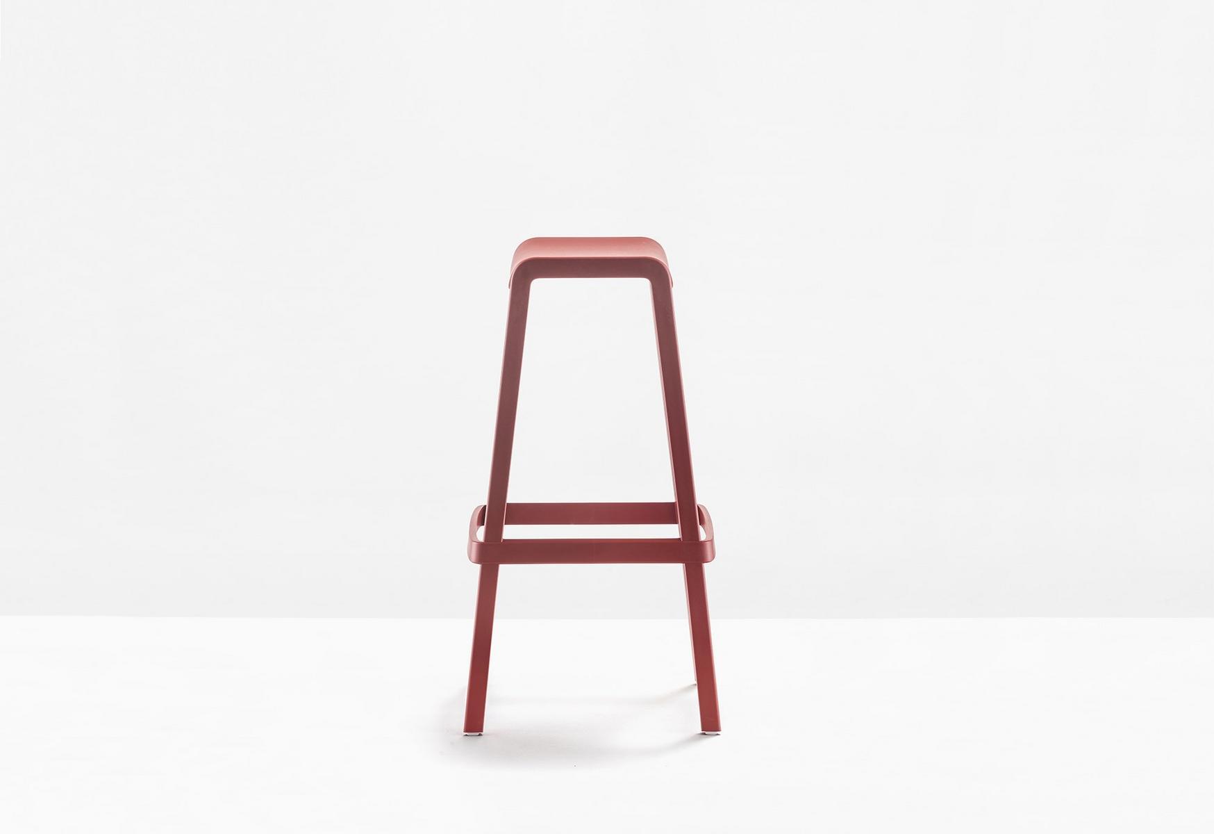 Stackable polypropylene stool | Dome 268 by Pedrali