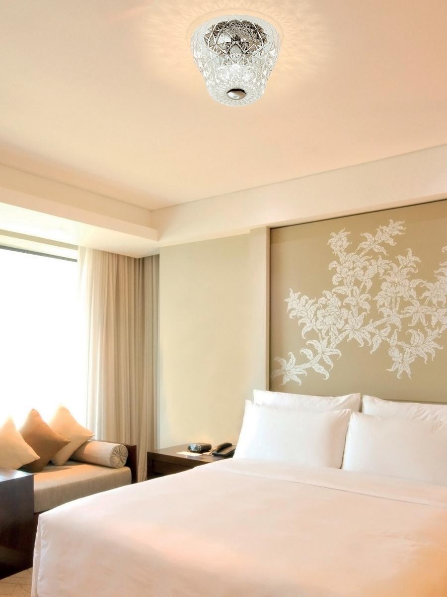 Blown glass ceiling light | Atelier Pl32 by Leucos