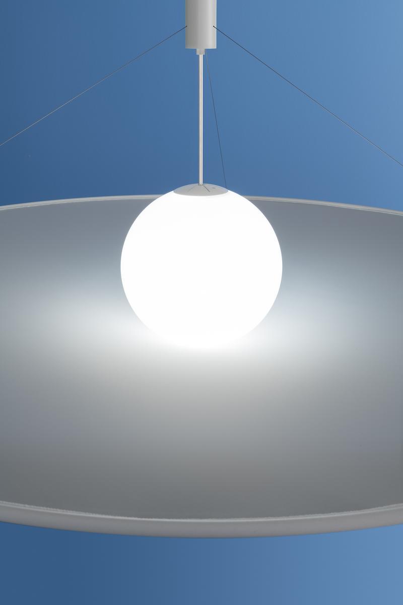 LED direct-indirect light adjustable pendant lamp | Manto by Axolight