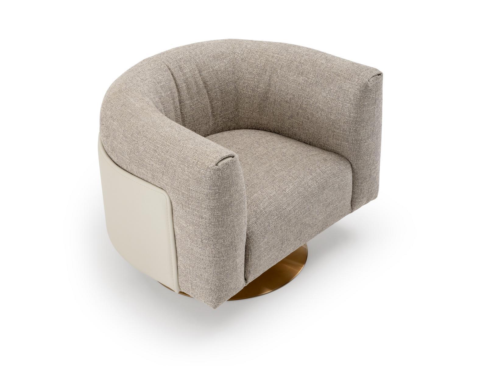 Swivel fabric armchair with armrests | Soul by Turri