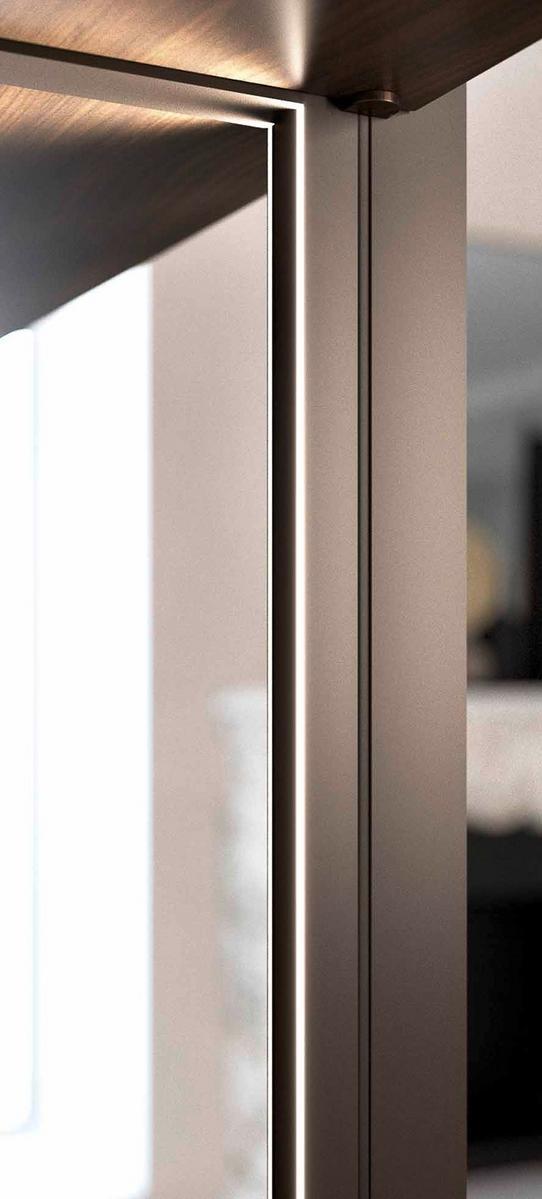 Glass and aluminium wardrobe | Glass by Olivieri