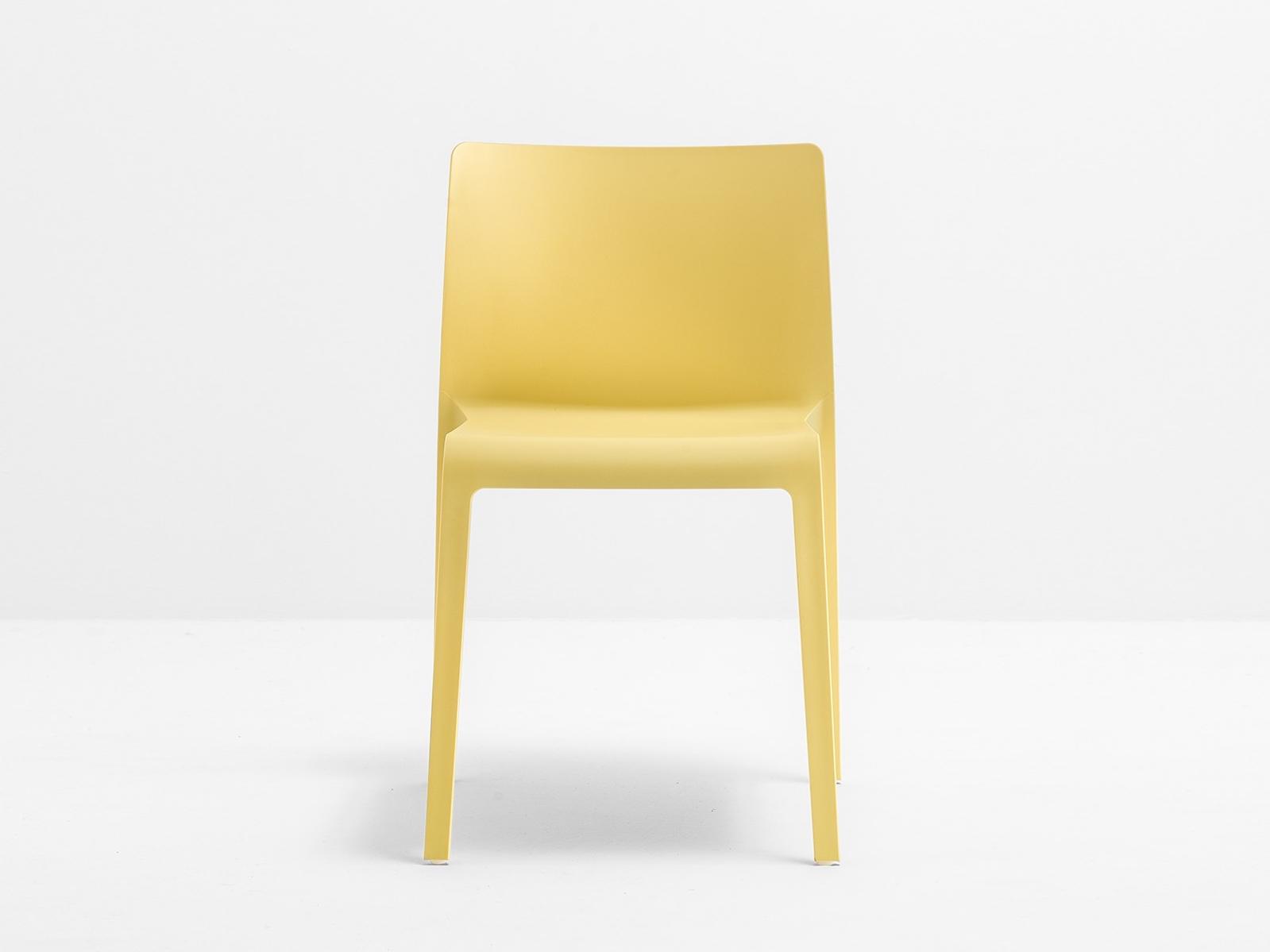 Polypropylene chair | Volt 670 by Pedrali