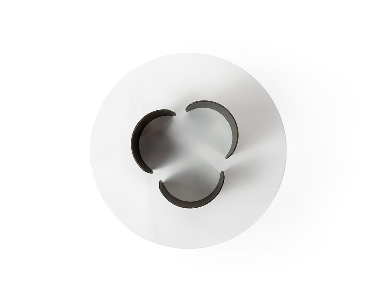 Low round glass coffee table | Petalo 40 by Reflex