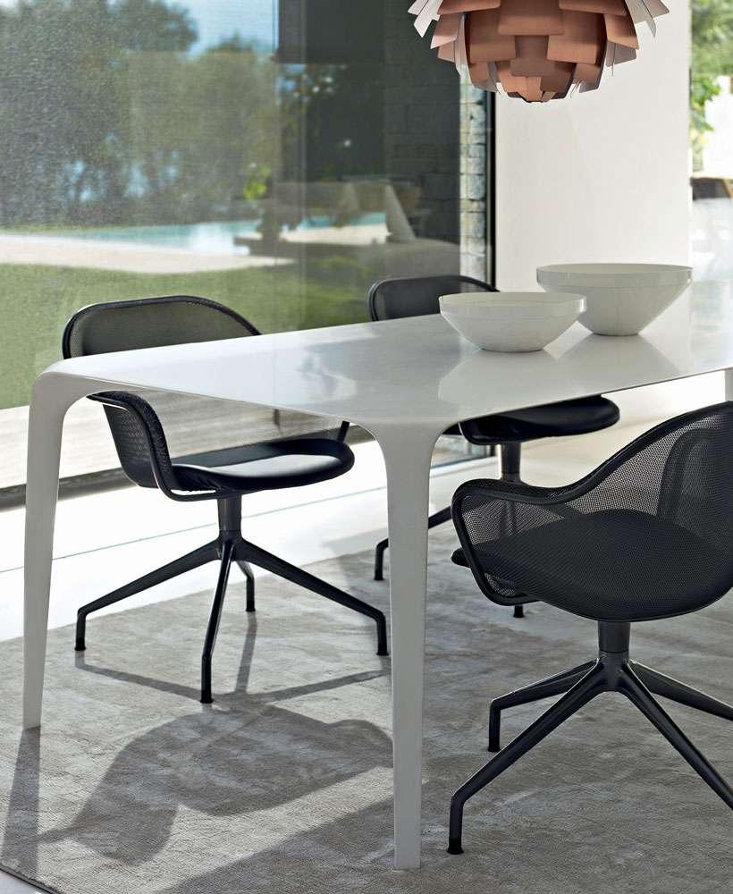 Trestle-based wire mesh chair with armrests | Iuta by B&B Italia