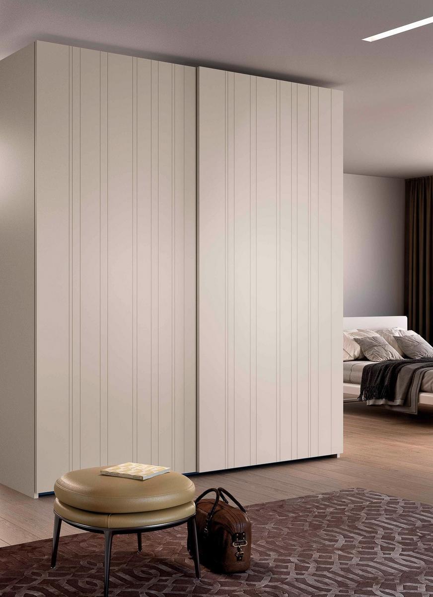 Sectional wooden wardrobe | Decor by Olivieri