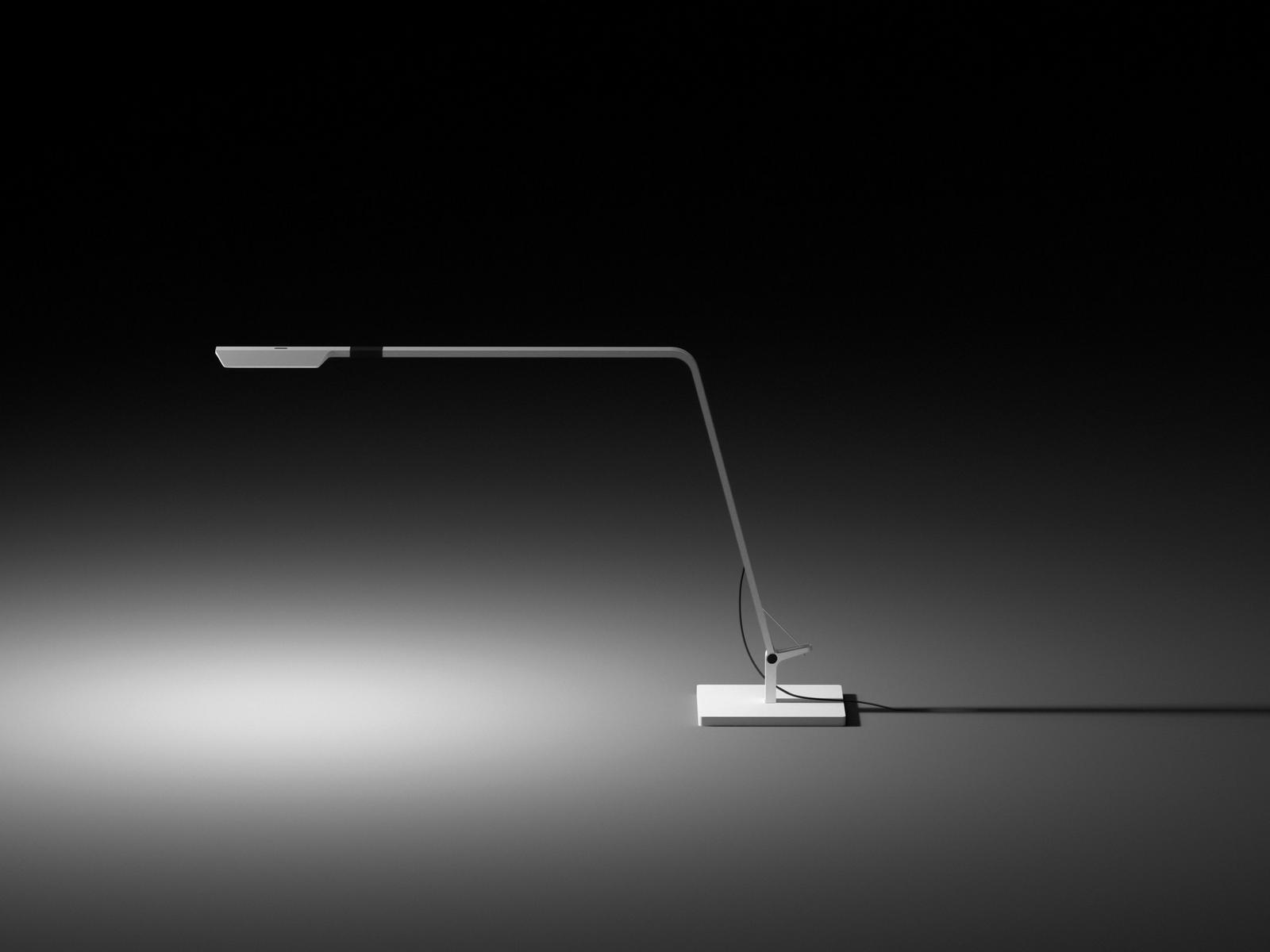 LED adjustable table lamp | Flex by Vibia