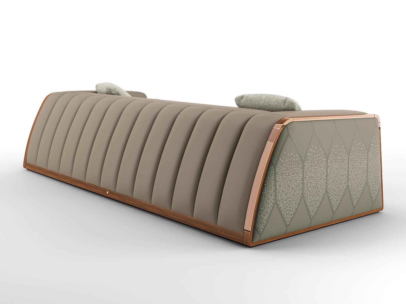 4 seater leather sofa | Vertigo by Bruno Zampa