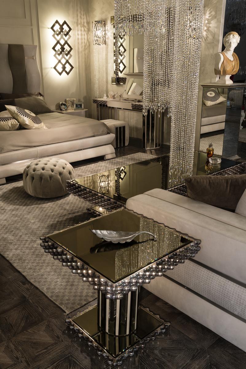 Mirrored glass and wooden high side table | Ola by Mantellassi 1926