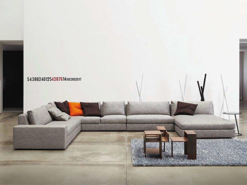 Sectional sofa | Exclusif by Ligne Roset