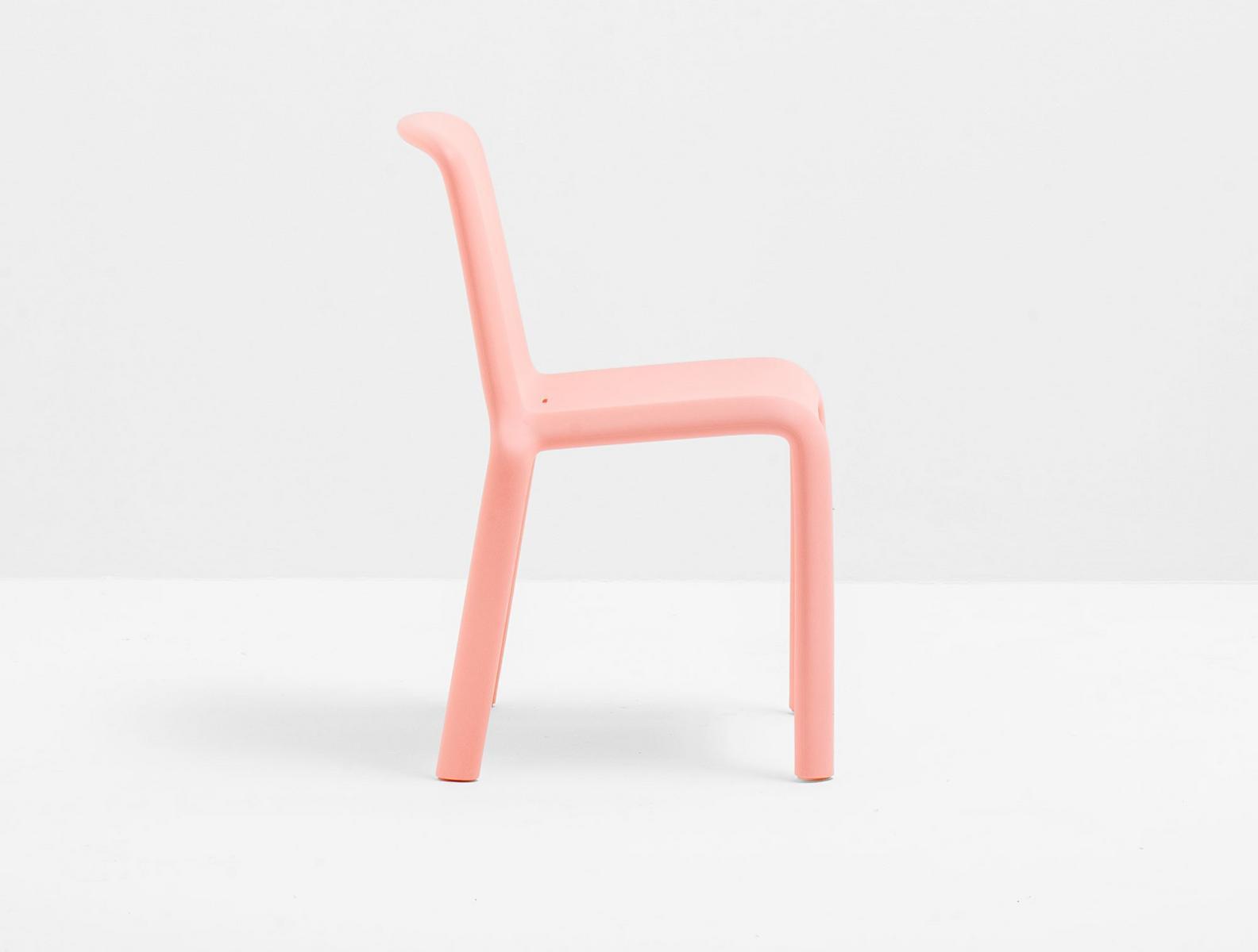 Stackable polypropylene kids chair | Snow 303 Jr by Pedrali