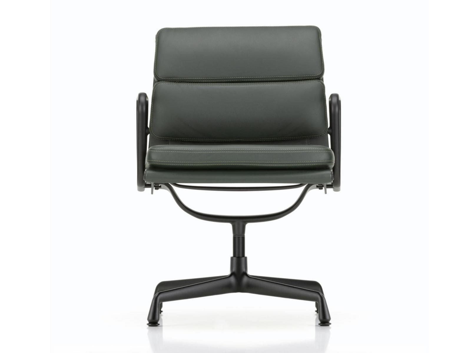 Swivel leather chair with 4-spoke base with armrests | Soft Pad Ea 208 by Vitra
