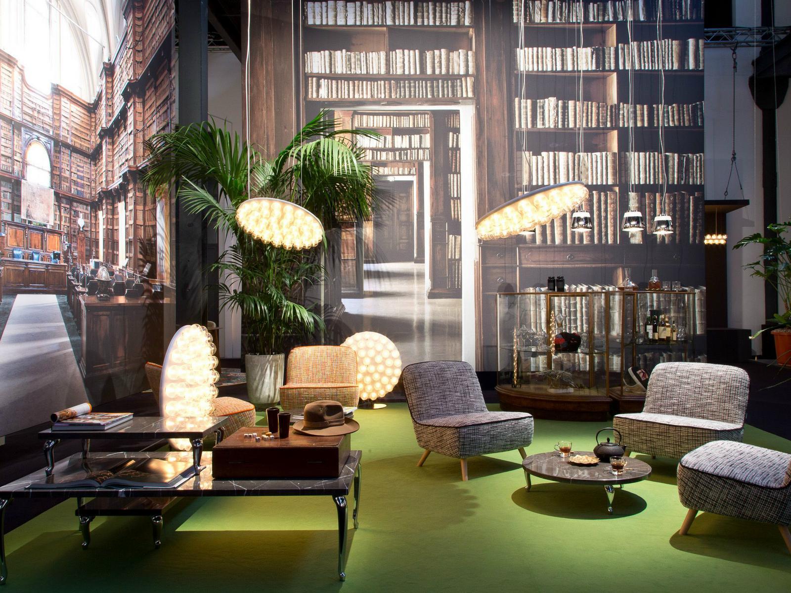 LED direct light pendant lamp | Prop Light Round by Moooi