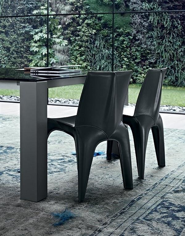 Tanned leather chair | Bb by Poliform